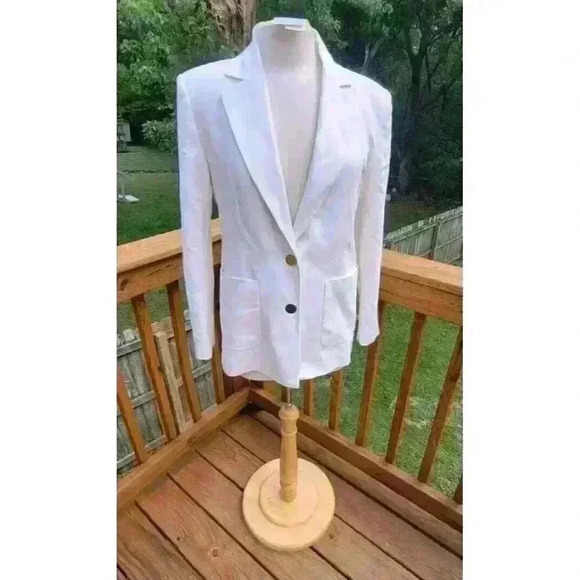 Zara Womens Oyster White Tailored Two Button Blazer Jacket XS Patch Pocket Gold - Picture 2 of 14